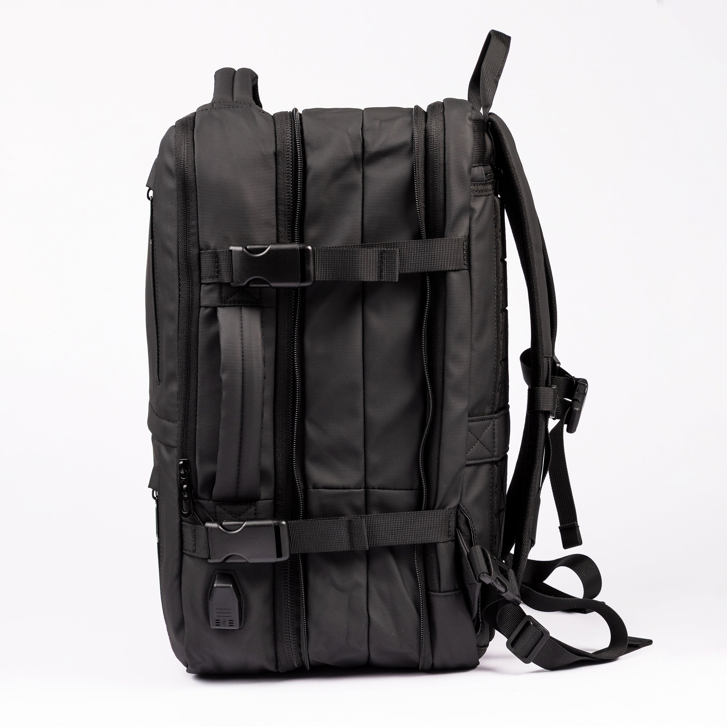 VAGANTE TRAVEL EXPAND