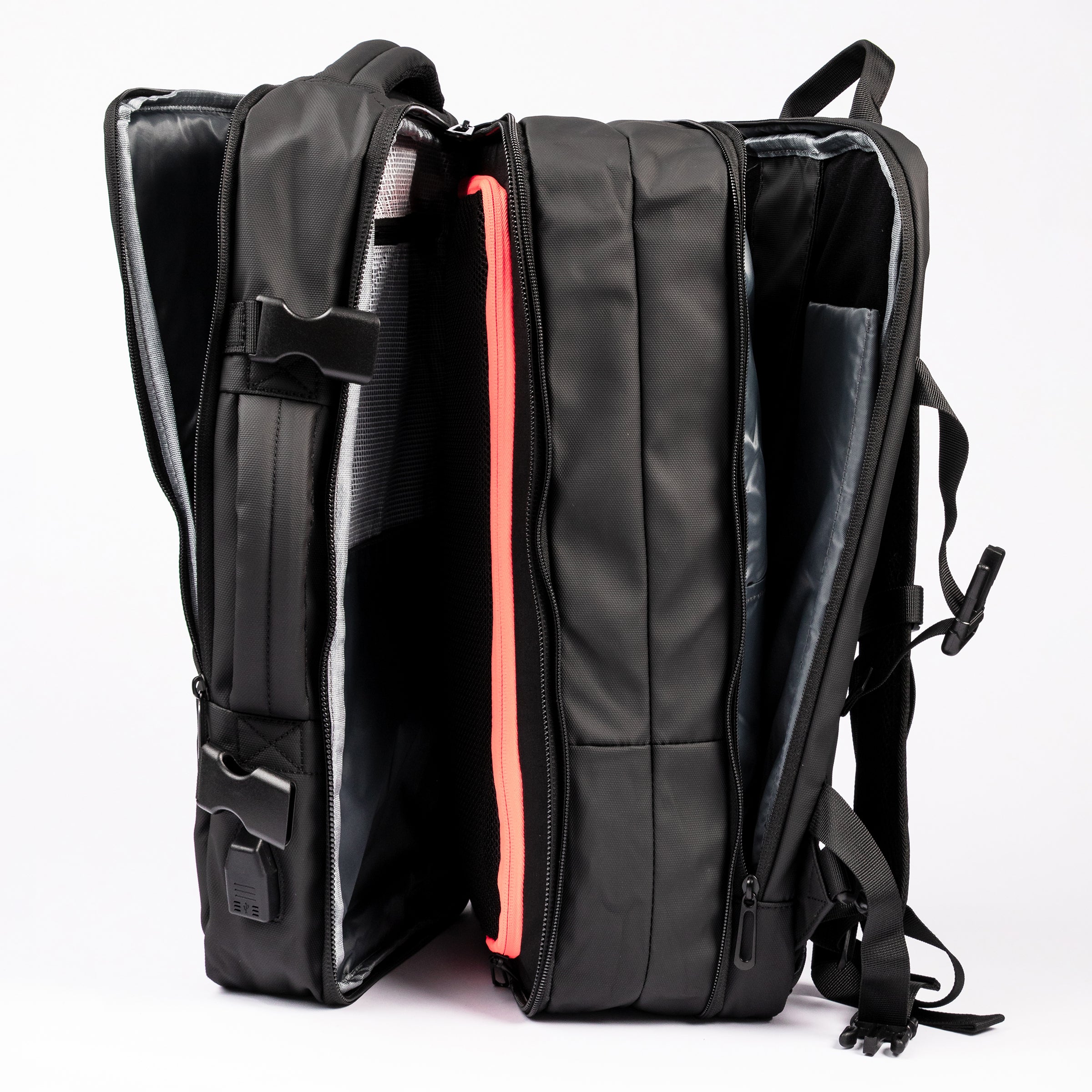 VAGANTE TRAVEL EXPAND